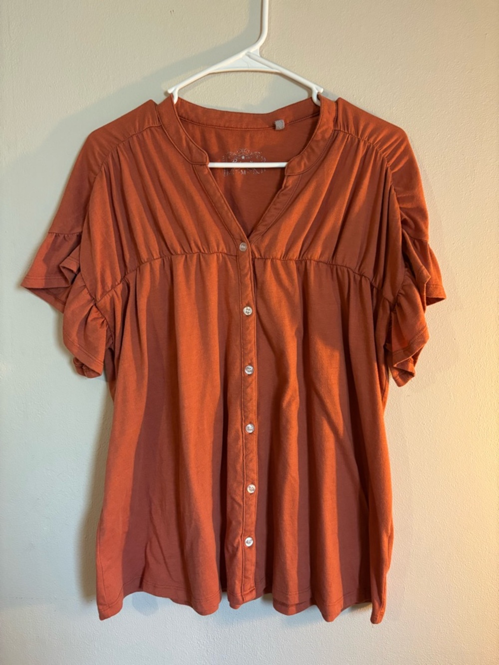 Women's Rust Button-Front Short Sleeve Top